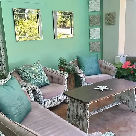 Coral Tree Cottage At Villa Roc Guesthouse, Salt Rock Ballito, Solar Power Sheffield Beach Buitenkant foto